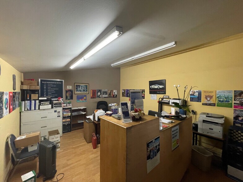 More Photos Of 150 Turk St, San Francisco Service For Sale