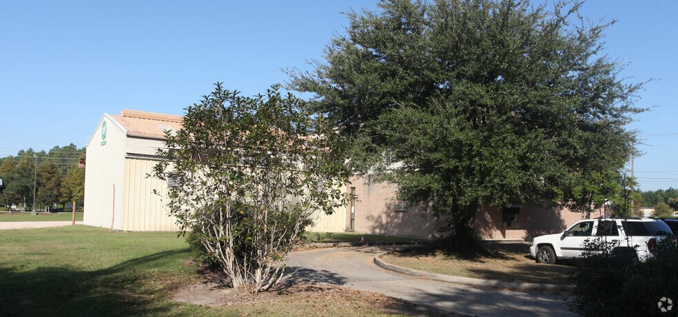 More Photos Of 2081 Gause Blvd E, Slidell Office For Sale