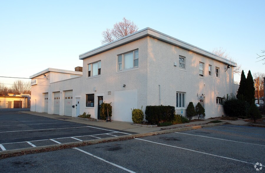 More Photos Of 22 Jersey Ave, Tenafly Auto Repair For Lease