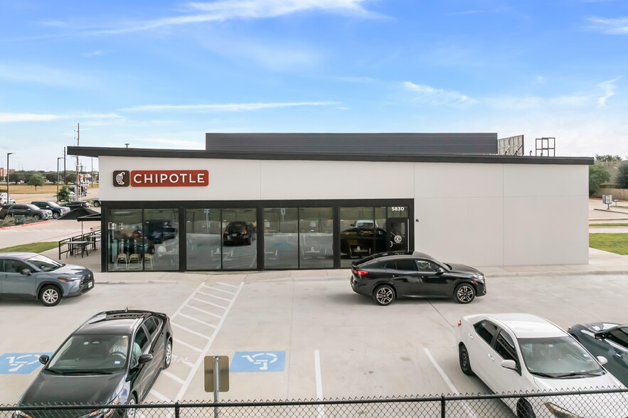 More Photos Of 5830 Fry rd, Katy Restaurant For Sale