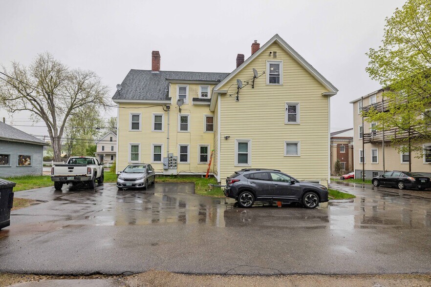 More Photos Of 536 Main St, Farmington Apartments For Sale