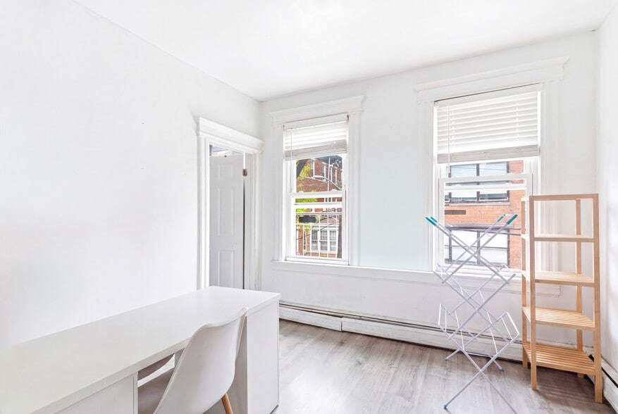 More Photos Of 369 E Kinney St, Newark Apartments For Sale