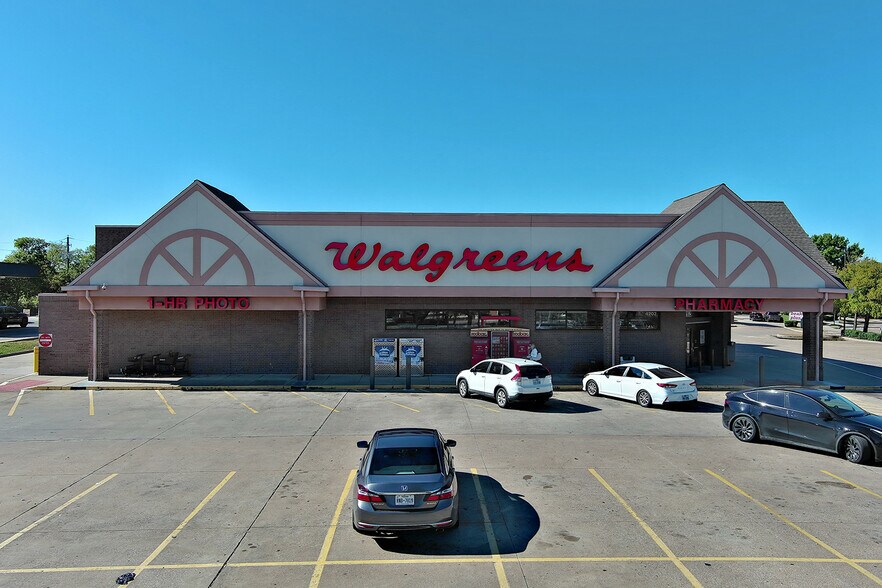 Primary Photo Of 4202 S Carrier Pky, Grand Prairie Drugstore For Sale