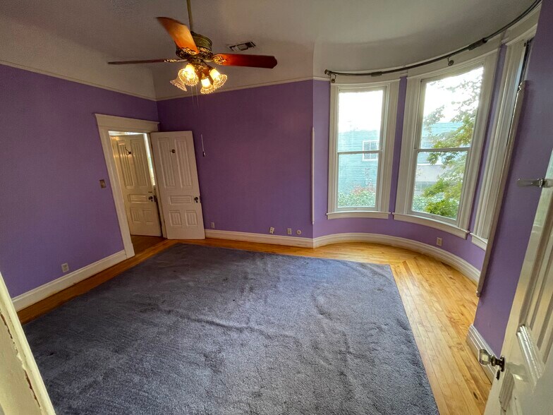 More Photos Of 1412 20th St, Sacramento Daycare Center For Sale