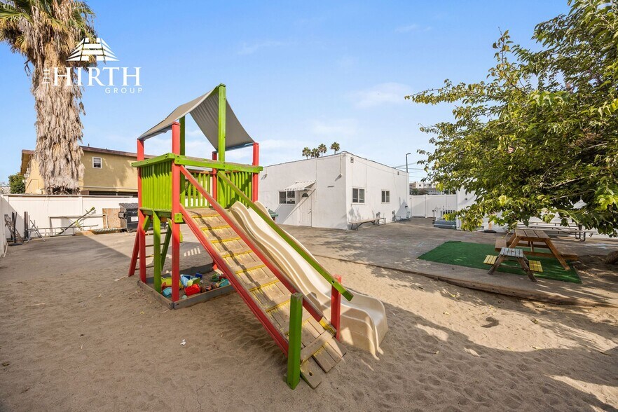 More Photos Of 6543 Lankershim Blvd, North Hollywood Schools For Sale