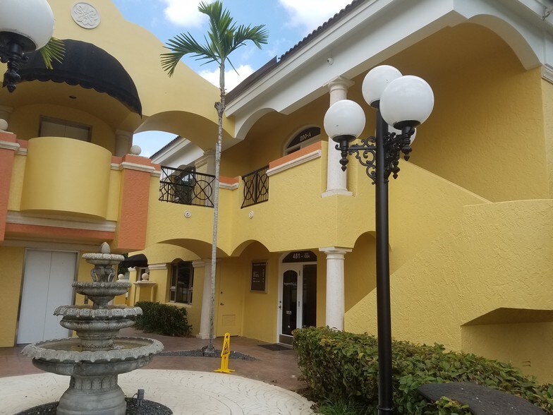 More Photos Of 461-481 E Hillsboro Blvd, Deerfield Beach Office For Lease