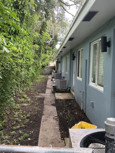 More Photos Of 401 SW 7th Ave, Fort Lauderdale Apartments For Sale