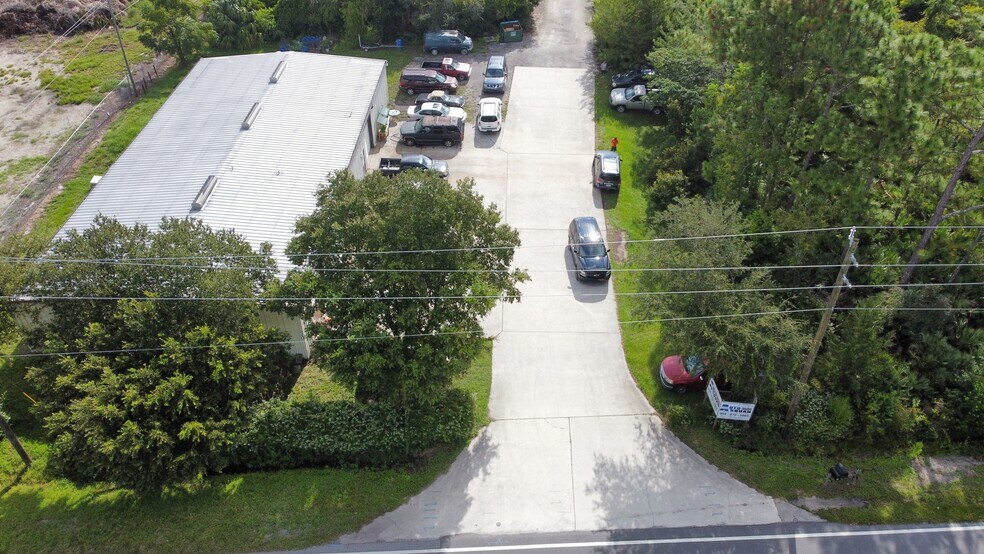 More Photos Of 2310 Dobbs Rd, Saint Augustine Warehouse For Lease