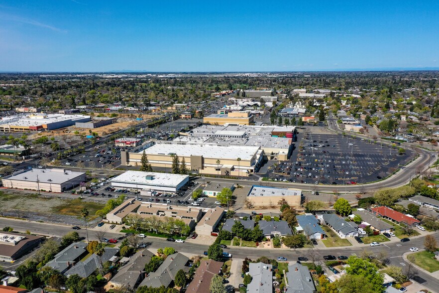 More Photos Of 2300-2448 Watt Ave, Sacramento Unknown For Lease