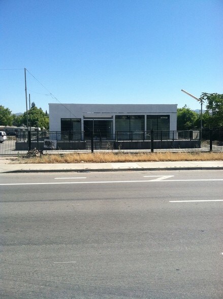 More Photos Of Unit B - 2828 Monterey Hwy, San Jose Land For Lease
