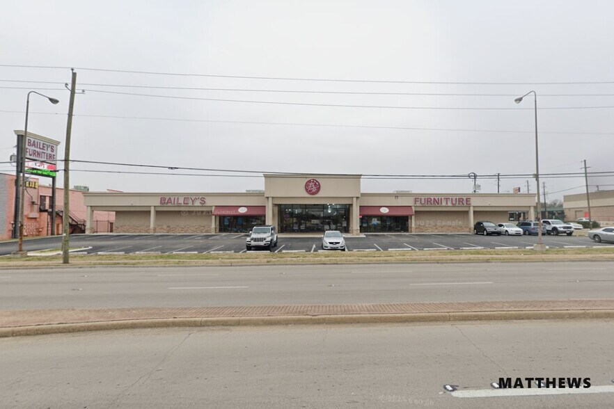 Primary Photo Of 3910 W Camp Wisdom Rd, Dallas Storefront For Lease