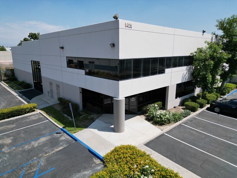 More Photos Of 1425 S Victoria Ct, San Bernardino Research And Development For Lease