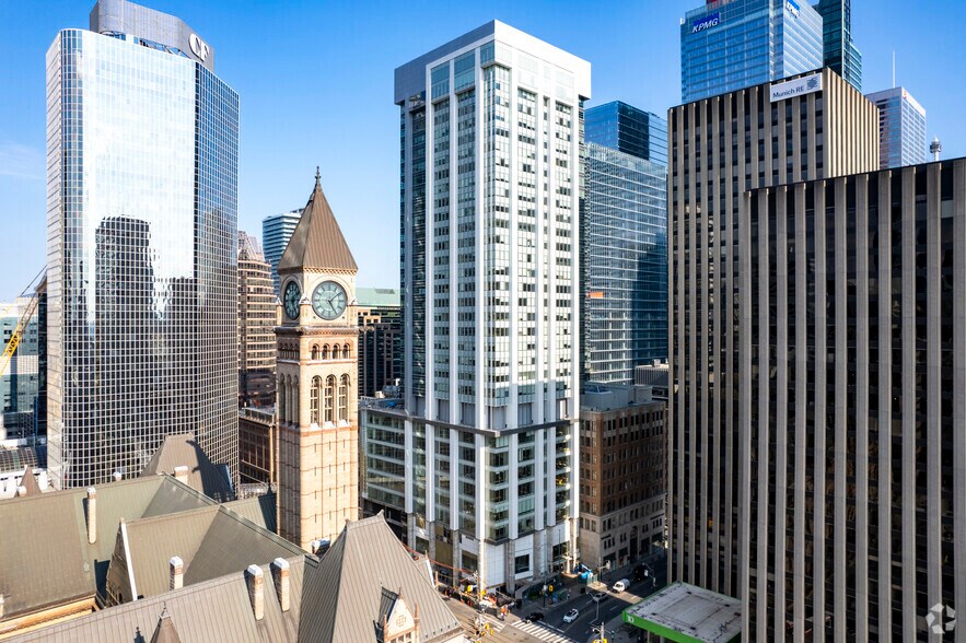 Primary Photo Of 401 Bay St, Toronto Office For Lease