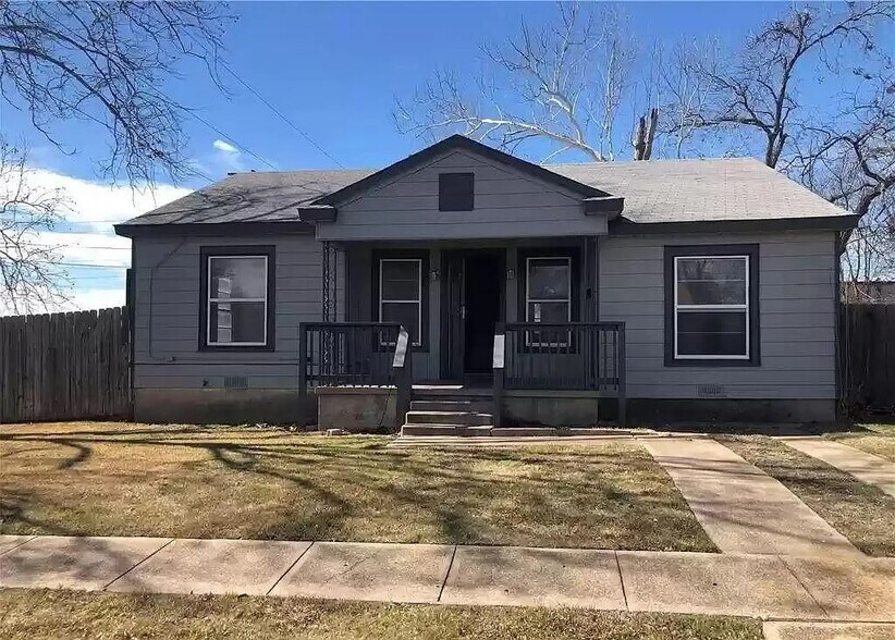 Primary Photo Of , Killeen Unknown For Sale