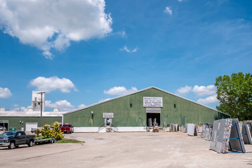 More Photos Of 10060 Highway 178, Olive Branch Warehouse For Sale