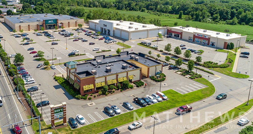 More Photos Of 231-251 Highland Ave, Seekonk General Retail For Lease