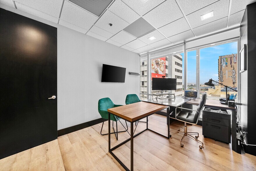 More Photos Of 150 SE 2nd Ave, Miami Coworking Space