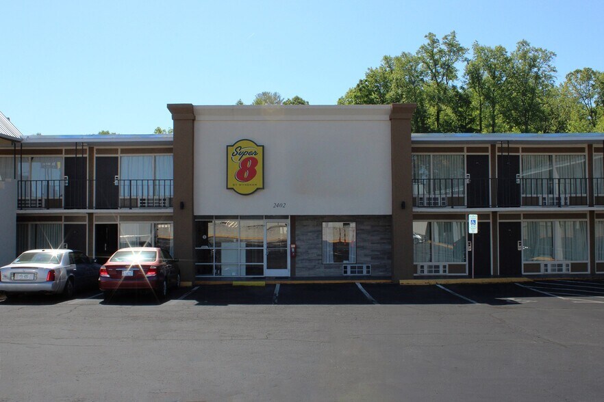 More Photos Of 2402 S Sterling St, Morganton Hotel For Sale