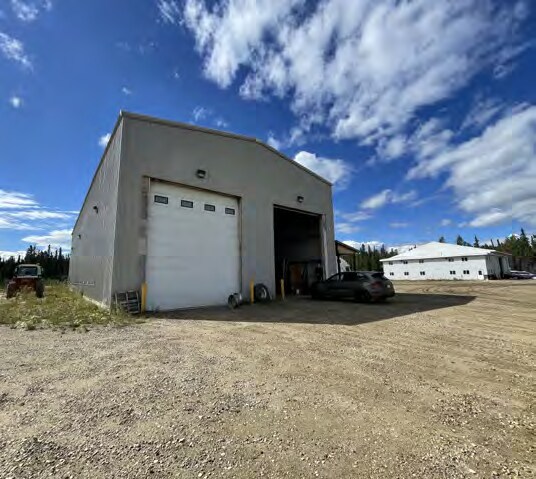 Primary Photo Of 53227 Range Road 155A, Yellowhead County Service For Sale