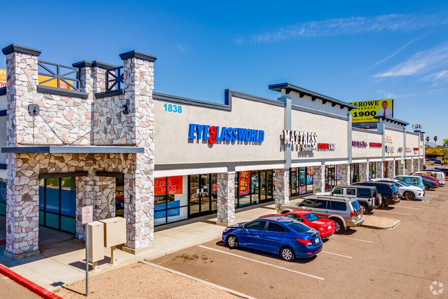 More Photos Of 1838 W Bell Rd, Phoenix Unknown For Lease