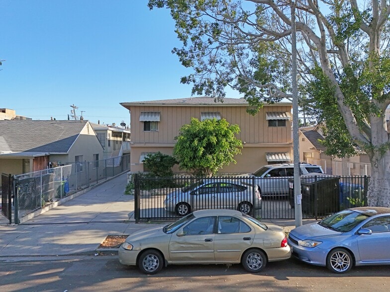 More Photos Of 5836 Lexington Ave, Los Angeles Apartments For Sale