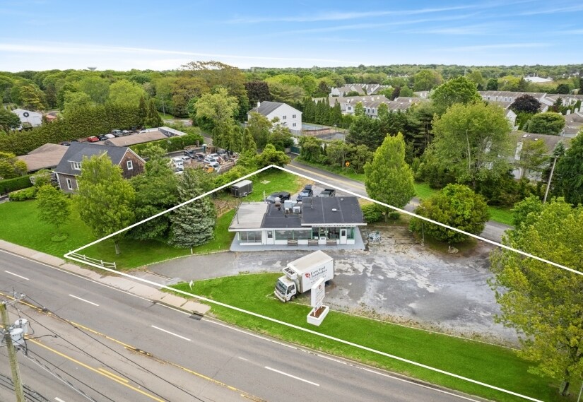 More Photos Of 590 County Road 39, Southampton Flex For Sale