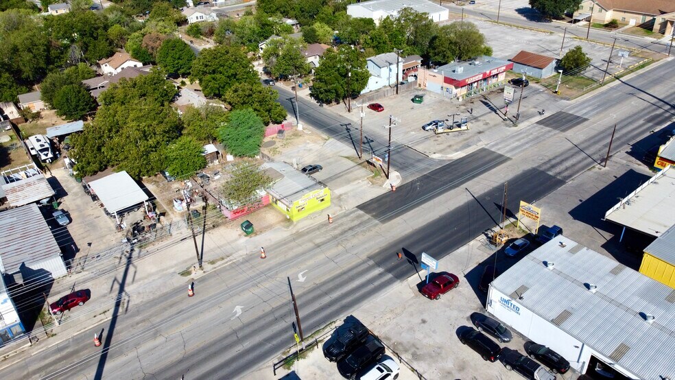 More Photos Of 3017 Pleasanton Rd, San Antonio Restaurant For Sale