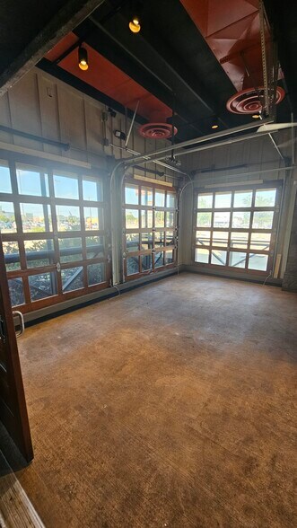 More Photos Of 3701 Call Field Rd, Wichita Falls Restaurant For Lease