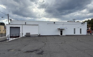 More Photos Of 60 E 4th St, Somerville Manufacturing For Lease