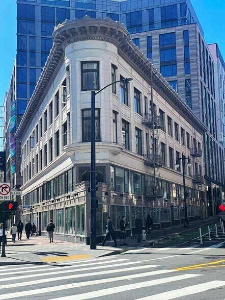 More Photos Of 1020 Market St, San Francisco Shelter For Lease