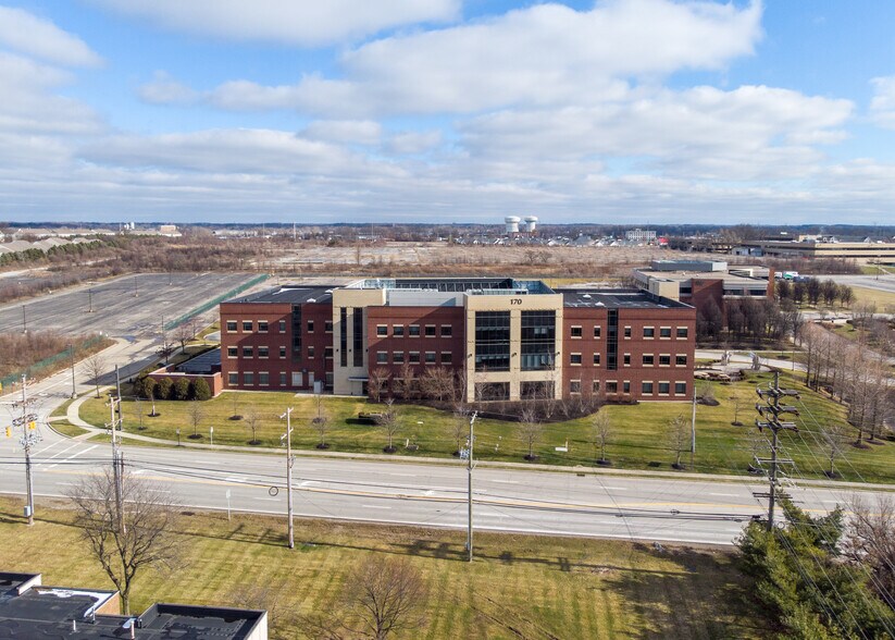 More Photos Of 170 Taylor Station Rd, Columbus Medical For Lease