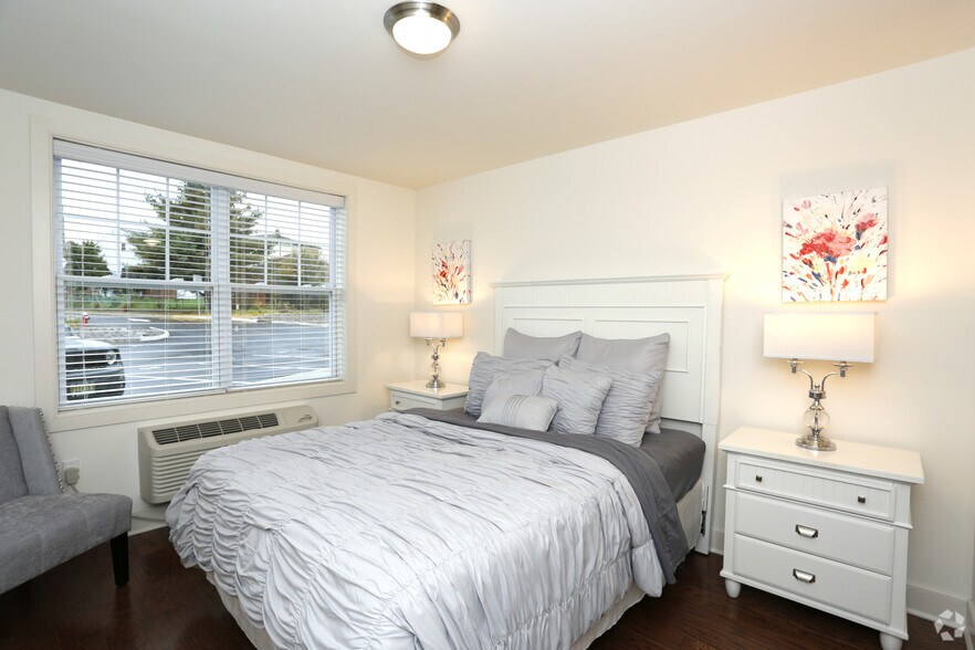 More Photos Of 200-202 Schley St, Garfield Apartments For Sale