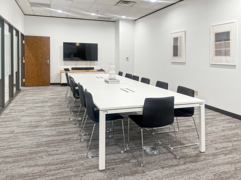 More Photos Of 505 E Huntland Dr, Austin Coworking Space