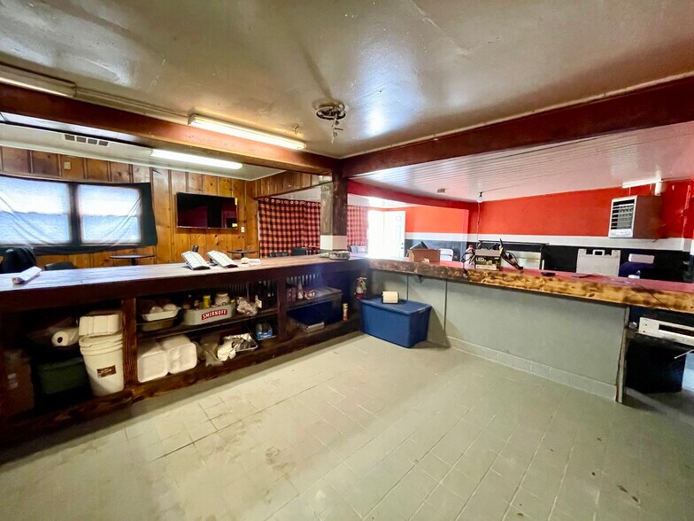 More Photos Of 1799 E 21st St, Merced Flex For Sale