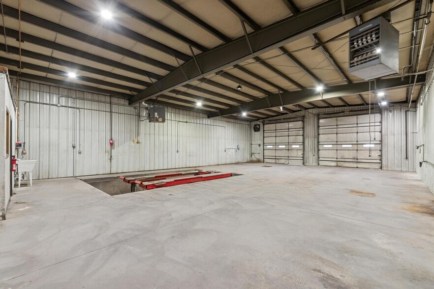 More Photos Of 6470 US Highway 93 S, Whitefish General Retail For Sale