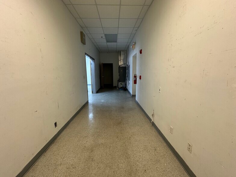 More Photos Of 1653 N US Highway 1, Ormond Beach Apartments For Lease