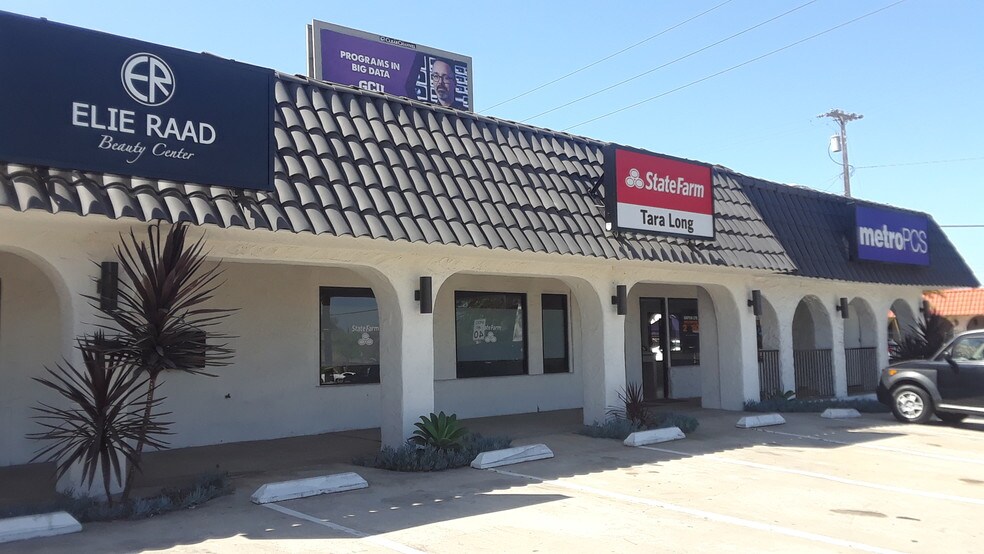 More Photos Of 669-681 S Mollison Ave, El Cajon Office For Sale