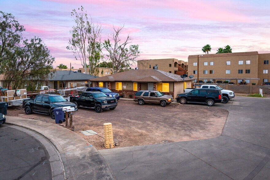 More Photos Of 421 E 6th Dr, Mesa Apartments For Sale