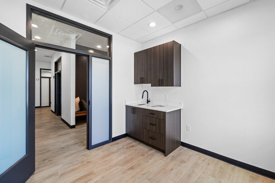 More Photos Of 61 W 3200 N, Lehi General Retail For Sale