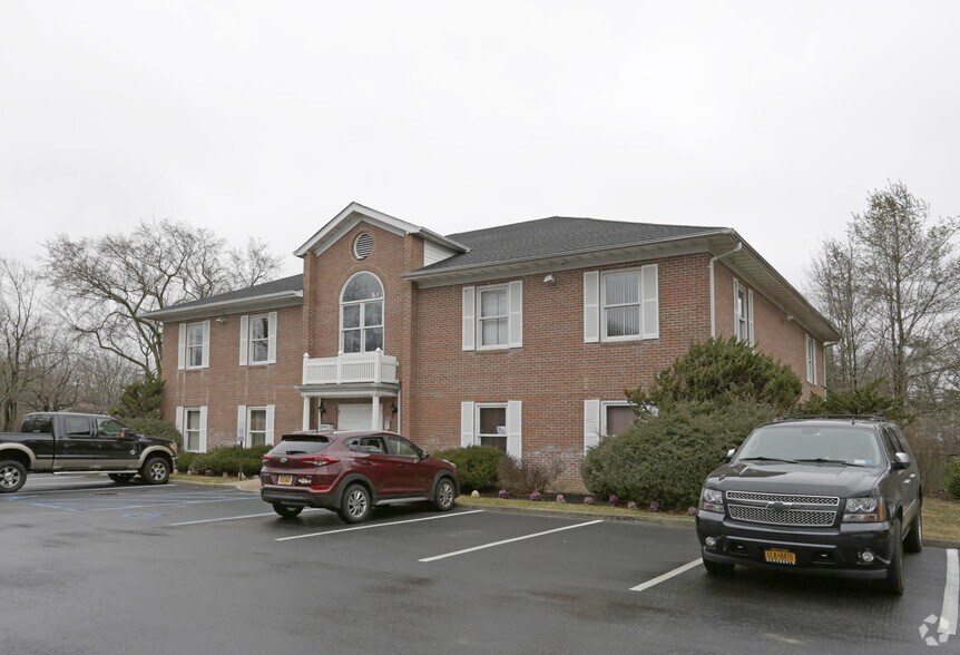 More Photos Of 181 Smithtown Blvd, Nesconset Office For Lease