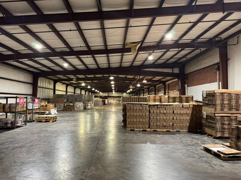 More Photos Of 600 Haines Ave, Waycross Manufacturing For Lease