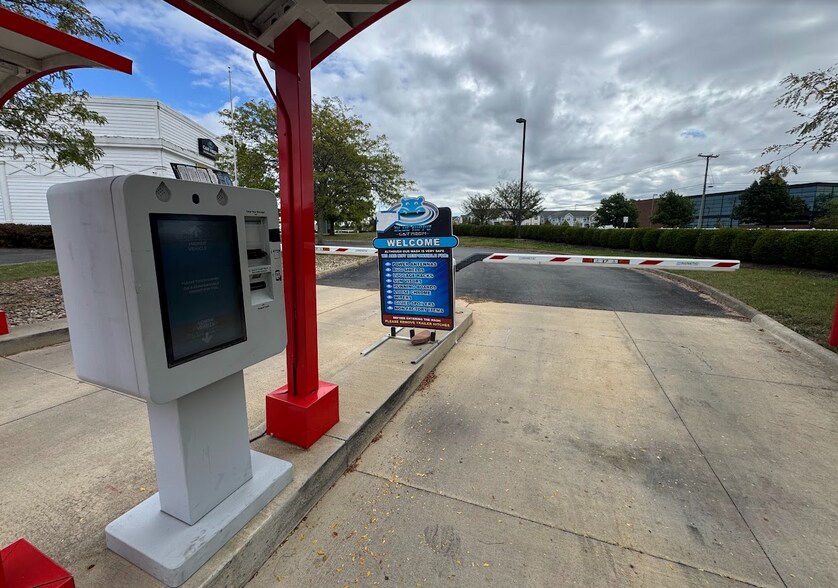 More Photos Of 8888 Moreland St, Powell Carwash For Sale