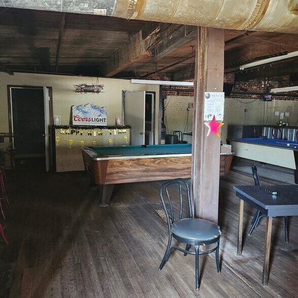 More Photos Of 132 Primitive Ave SW, Pelham Specialty For Sale