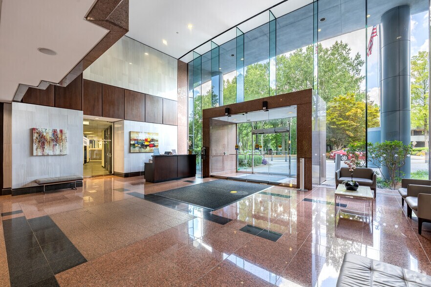 More Photos Of 100 Crescent Centre Pky, Tucker Office For Lease