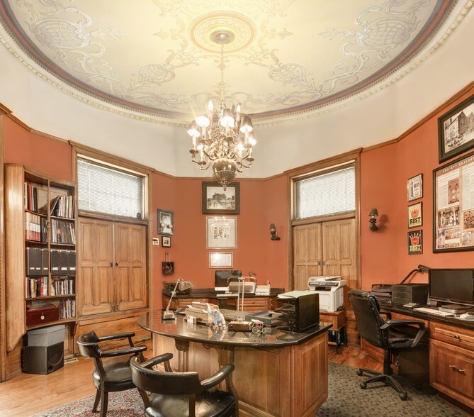 More Photos Of 106 E Chase St, Baltimore Office Residential For Sale