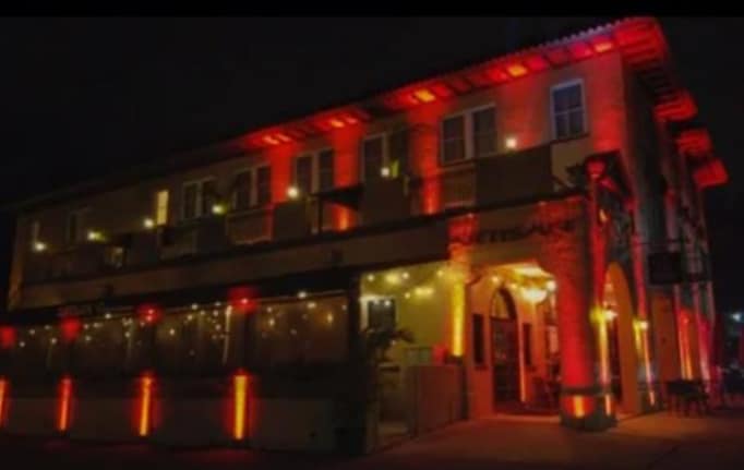 More Photos Of 215 S Woodland Blvd, Deland Hotel For Sale