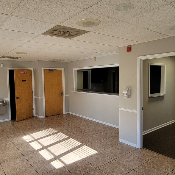 More Photos Of 2907 Kerry Forest Pky, Tallahassee Medical For Lease