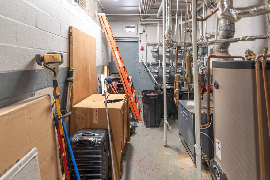 More Photos Of 2924 W Cold Spring Ln, Baltimore Apartments For Sale