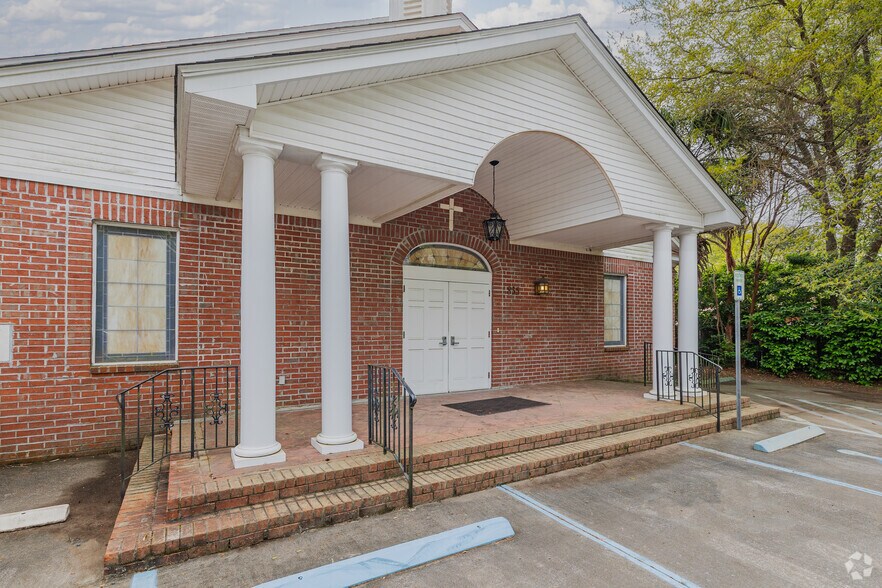 More Photos Of 835 Magnolia Rd, Charleston Religious Facility For Sale