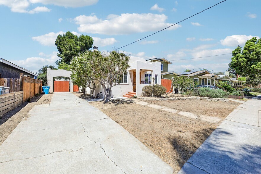 More Photos Of 3378 N Mountain View Dr, San Diego Apartments For Sale